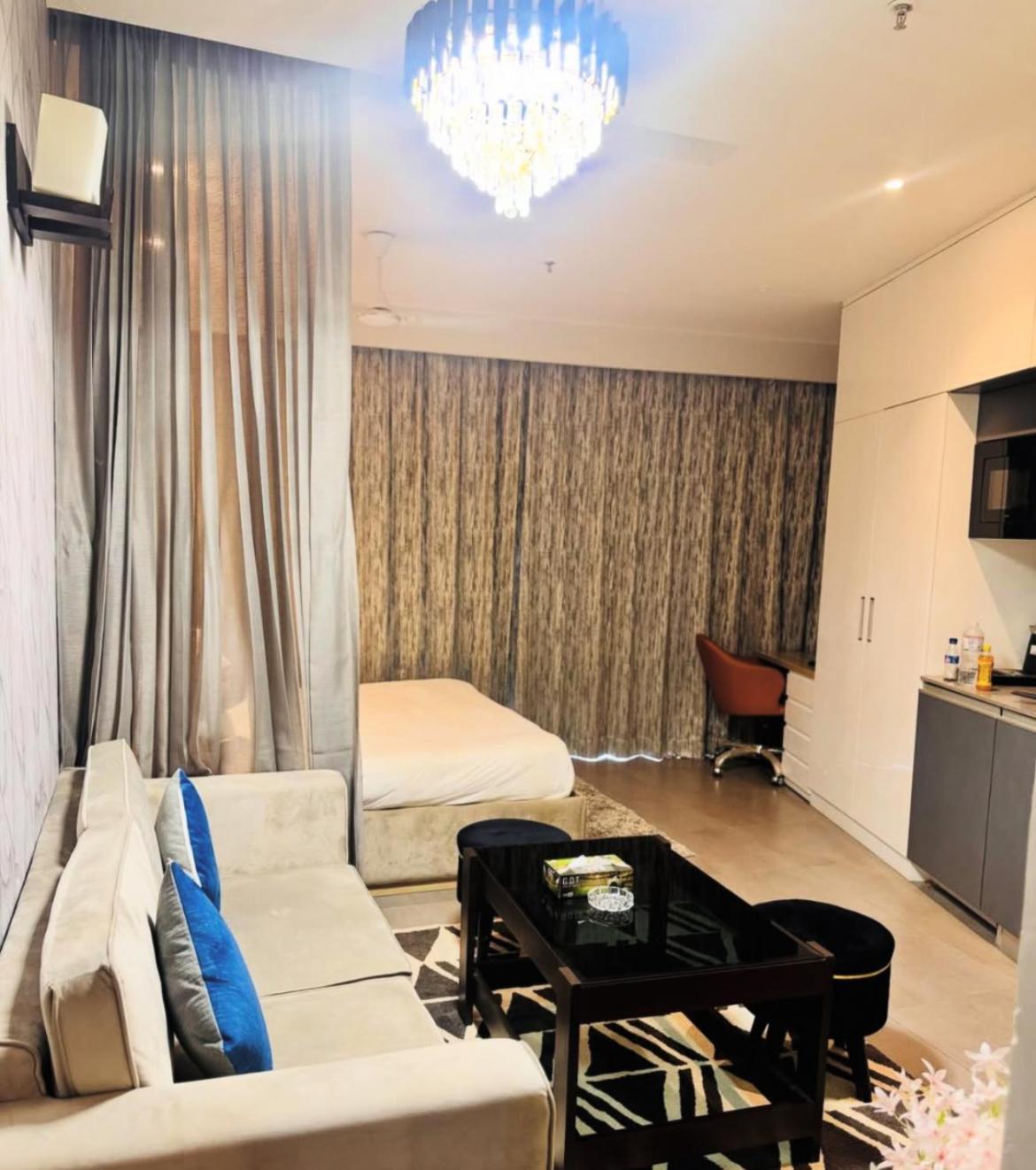Supernova Noida Apartment